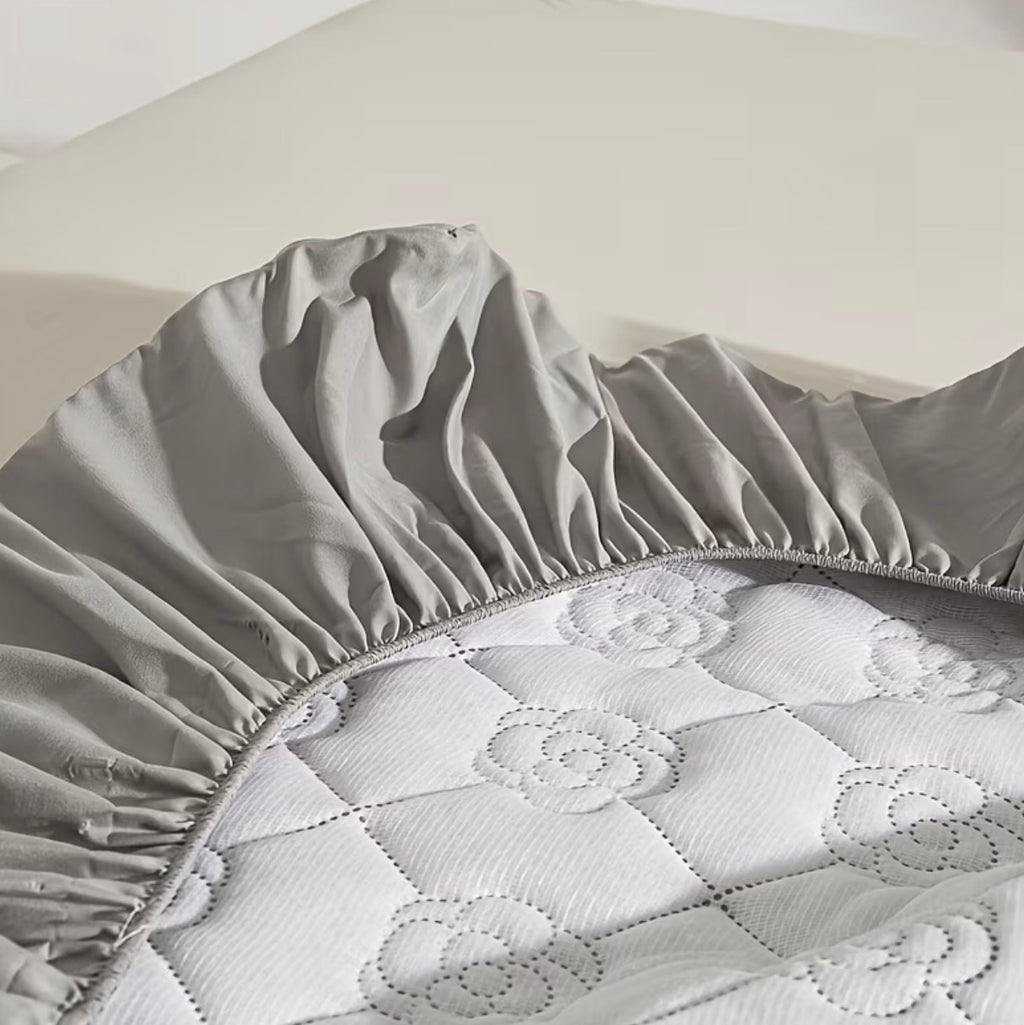 Protège-matelas imperméable gris, dimensions