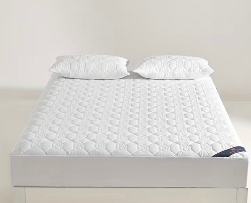 Protège-matelas imperméable blanc, détail