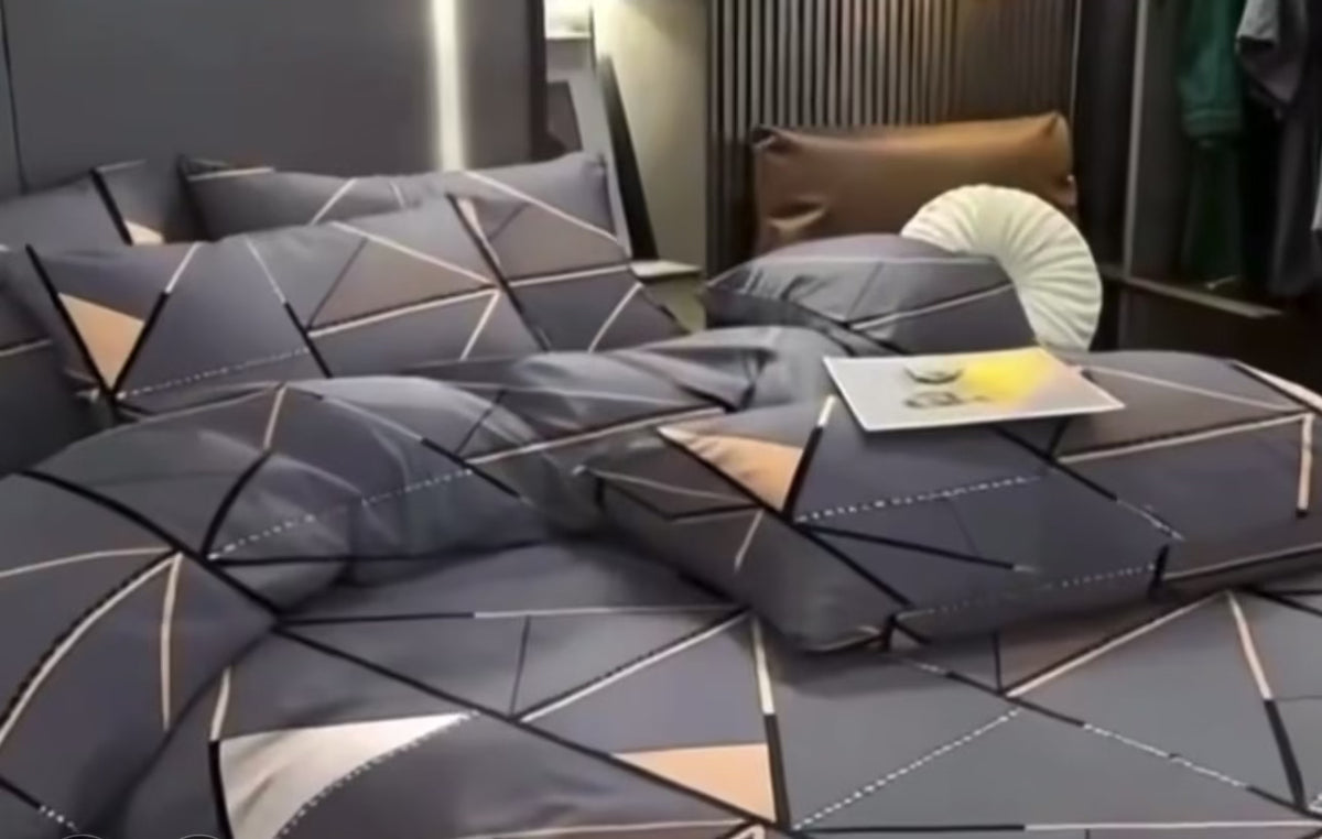 Parure de Lit Géométrique Dorée – Housse de Couette + 2 Taies